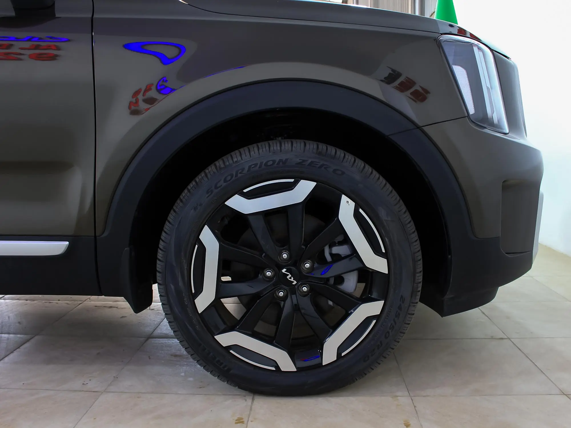 كيا تيلورايد 2025 GLS MID