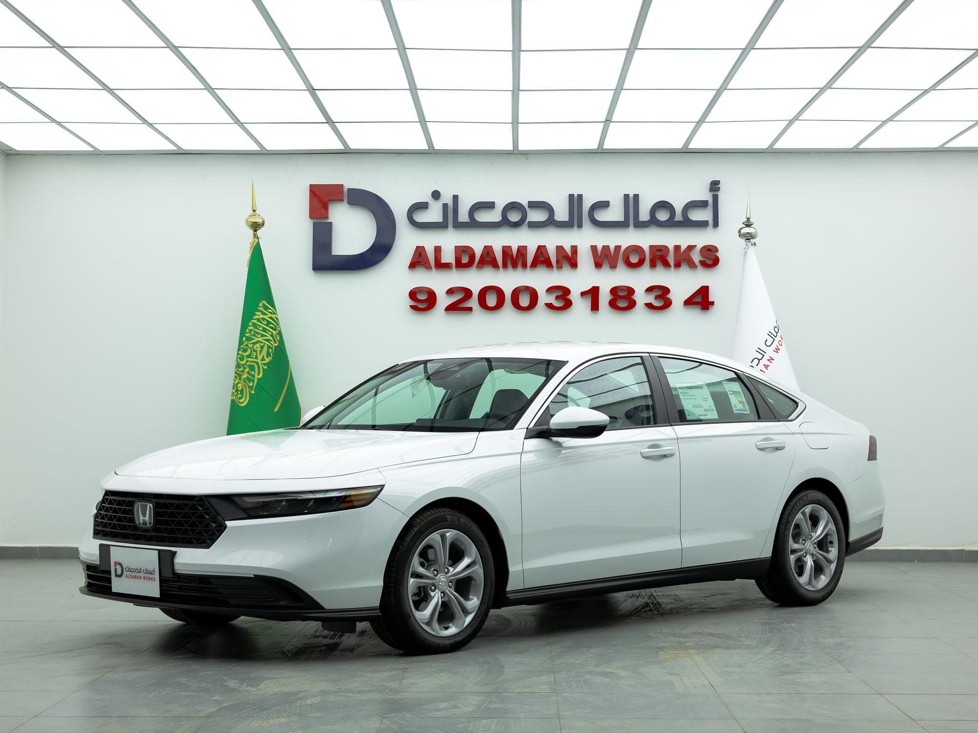 هوندا اكورد LX سبورت 2025